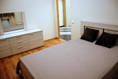 On Rimskogo-Korsakova: Room - photo 26