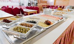 Premier hotel Polustrovo: Restaurant - photo 9