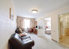 Premier hotel Polustrovo: Room - photo 41