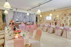 Red Stars Hotel: Restaurant - photo 1