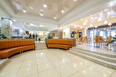 Russ: Lobby - photo 15