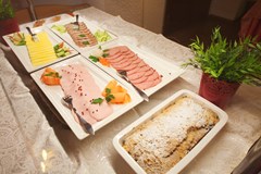 Russ: Restaurant - photo 27