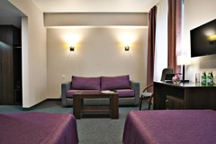 Russ: Room - photo 37