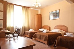 Russ: Room - photo 54