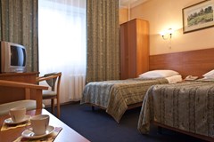 Russ: Room - photo 58