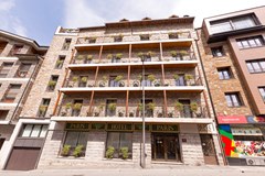 Paris Hotel: General view - photo 23