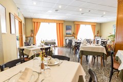 Paris Hotel: Restaurant - photo 13