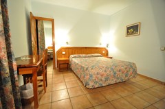 Paris Hotel: Room - photo 8