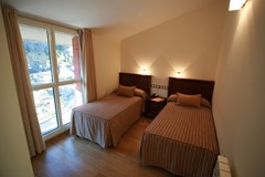 L'Obaga Blanca: Room - photo 14