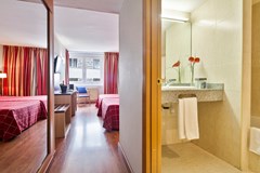 Hotel Andorra Center: Room TRIPLE CAPACITY 3 - photo 9