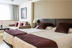 Centric Atiram Hotel: Room Double or Twin CAPACITY 4 - photo 50