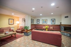 Annapurna Atiram Aparthotel: Lobby - photo 10