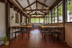 Annapurna Atiram Aparthotel: Restaurant - photo 28