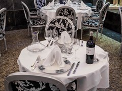 Diana Parc: Restaurant - photo 22