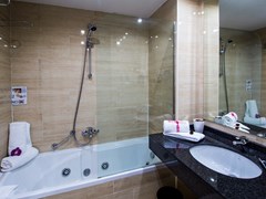 Diana Parc: Room Double or Twin STANDARD - photo 11