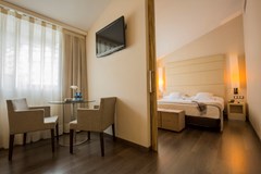 Mola Park Atiram Hotel: Room JUNIOR SUITE STANDARD - photo 43