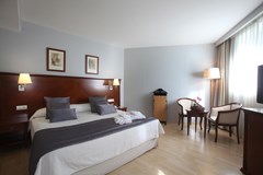 Golden Tulip Andorra Fenix Hotel: Room Double or Twin SUPERIOR - photo 14