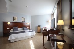 Golden Tulip Andorra Fenix Hotel: Room Double or Twin SUPERIOR - photo 21