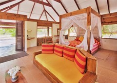 Bird Island Lounge - photo 11