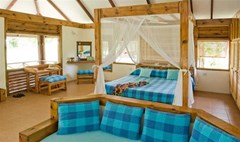 Bird Island Lounge - photo 13