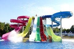Holiday Village - photo 18