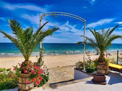 Aphrodite - photo 12