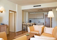 Grand Hotel Oasis - photo 13