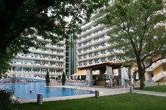 Grand Hotel Oasis - photo 17