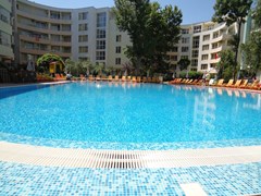 Yasen Aparthotel - photo 13