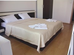 Yasen Aparthotel - photo 1