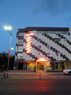 Avenue Aparthotel - photo 10