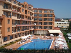Happy Aparthotel - photo 11
