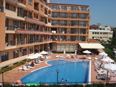 Happy Aparthotel - photo 2