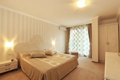 Penelopa Palace Aparthotel - photo 10