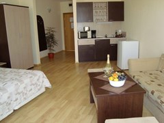 Vechna-R  Aparthotel - photo 10