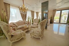 Harmony Suites 10 Aparthotel - photo 11
