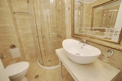 Harmony Suites 10 Aparthotel - photo 15