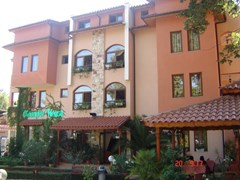 Oleander House - photo 13