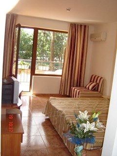 Oleander House - photo 9