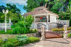 Anastasia - Venera Palace Aparthotel - photo 2
