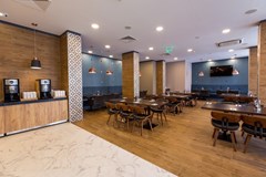 Best Western Plus Premium Inn Hotel - photo 11
