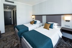Best Western Plus Premium Inn Hotel - photo 17