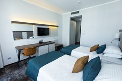 Best Western Plus Premium Inn Hotel - photo 18