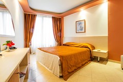 Gold Pearl Hotel - photo 15