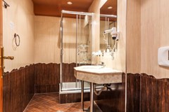 Gold Pearl Hotel - photo 18