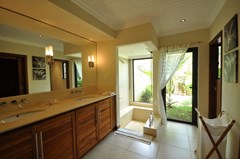 Oasis Villas by Evaco Holiday Resorts - photo 3