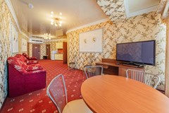 Plaza Hotel  - photo 26