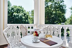Deluxe Hotel - photo 19