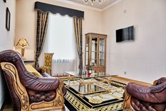 Deluxe Hotel - photo 20