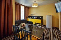 Zhemchuzhina morya Sanatorij: Апартаменты 4-местный 2-комнатный корп.4   - photo 75